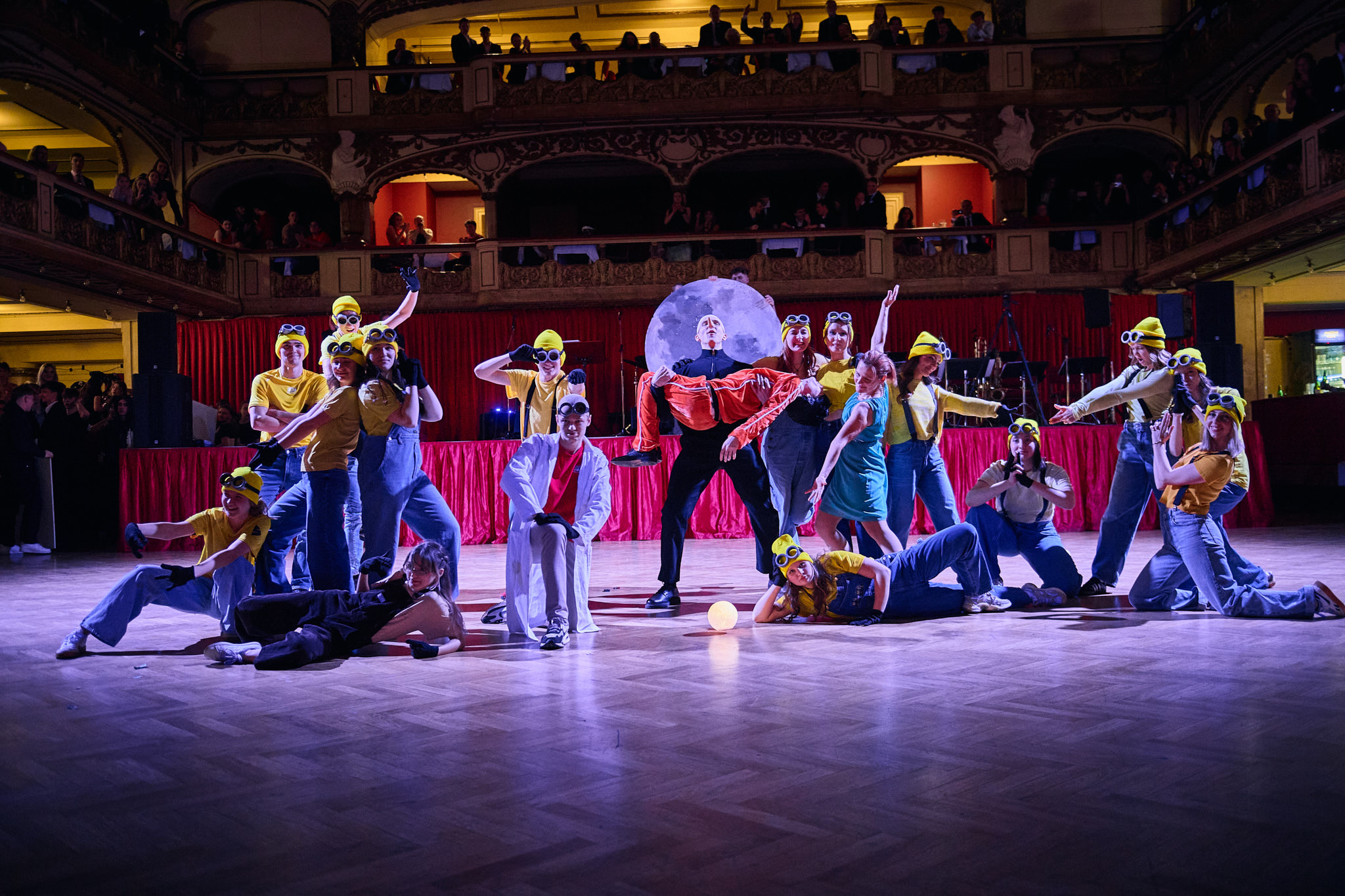 Maturitní ples - Gymnázium Sladkovského