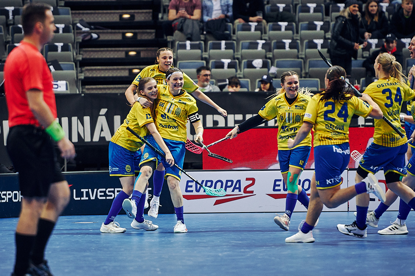 Extraliga Žen - Superfinále - Florbal Chodov x FBC Ostrava