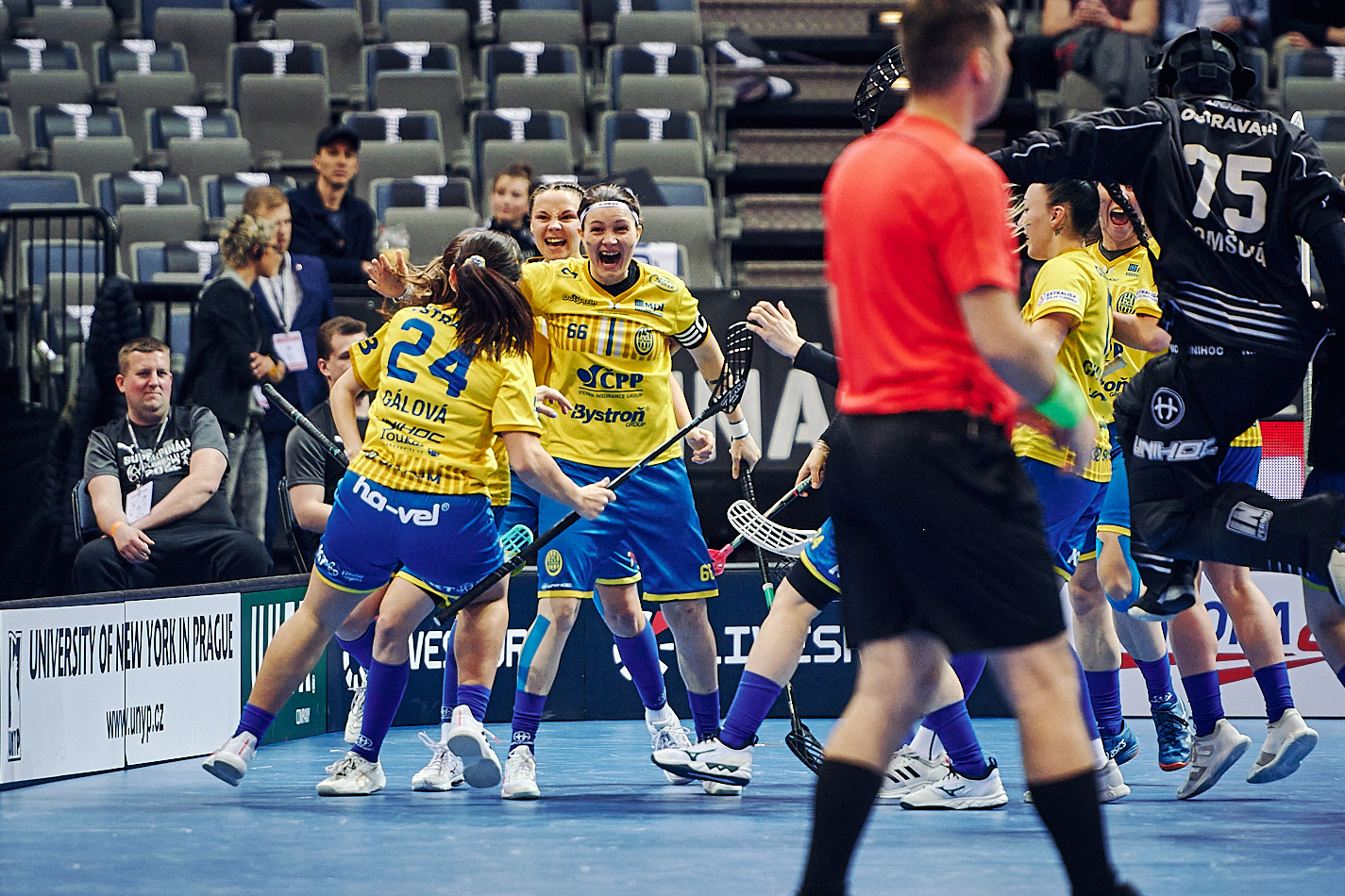 Extraliga Žen - Superfinále - Florbal Chodov x FBC Ostrava