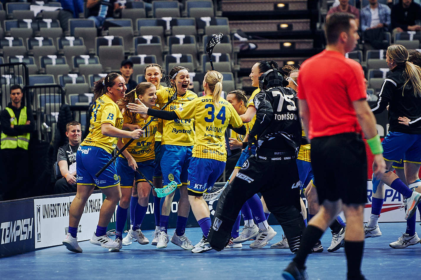 Extraliga Žen - Superfinále - Florbal Chodov x FBC Ostrava