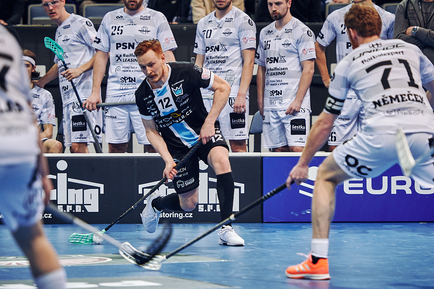 090422 FlorbalChodov x FBc Ostrava SFF 1564
