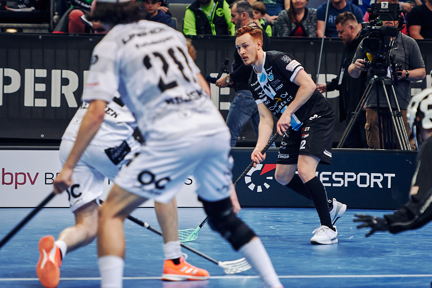 090422 FlorbalChodov x FBc Ostrava SFF 1568