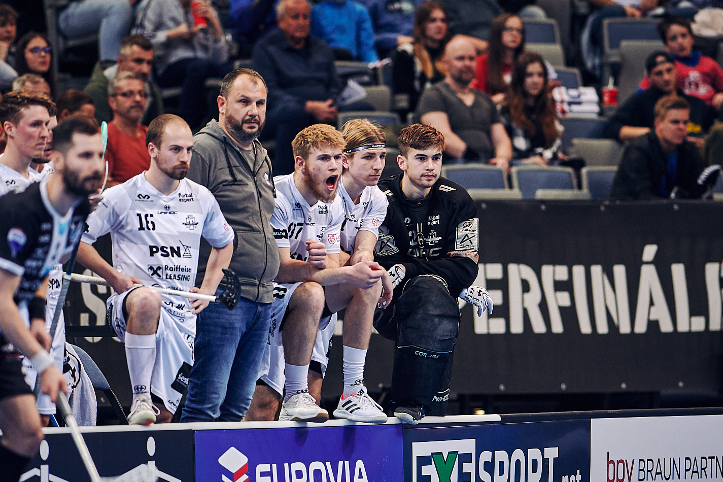 090422 FlorbalChodov x FBc Ostrava SFF 1626