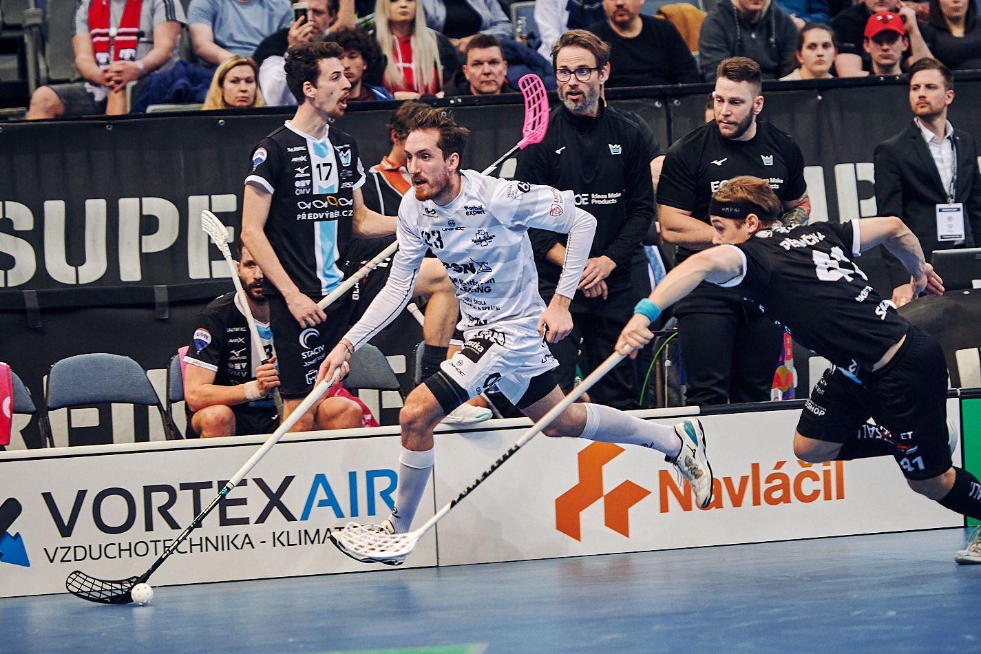 090422 FlorbalChodov x FBc Ostrava SFF 1756